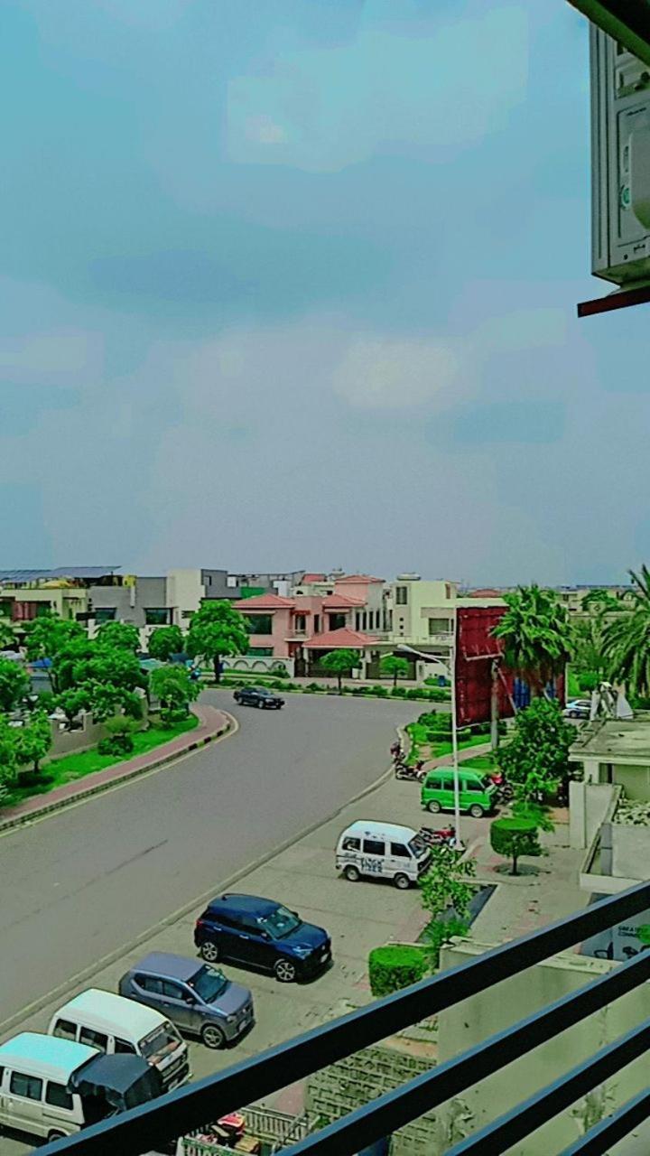 Comfortable Rental Apartments In Bahria Town Rawalpindi Camera foto