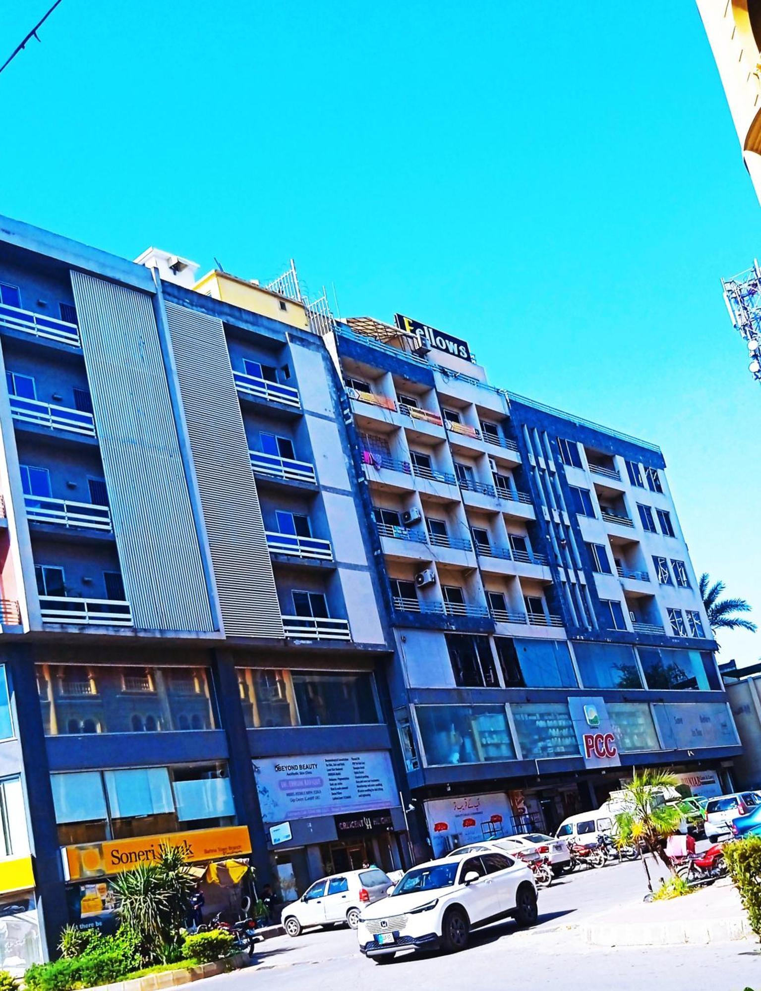 Comfortable Rental Apartments In Bahria Town Rawalpindi Esterno foto